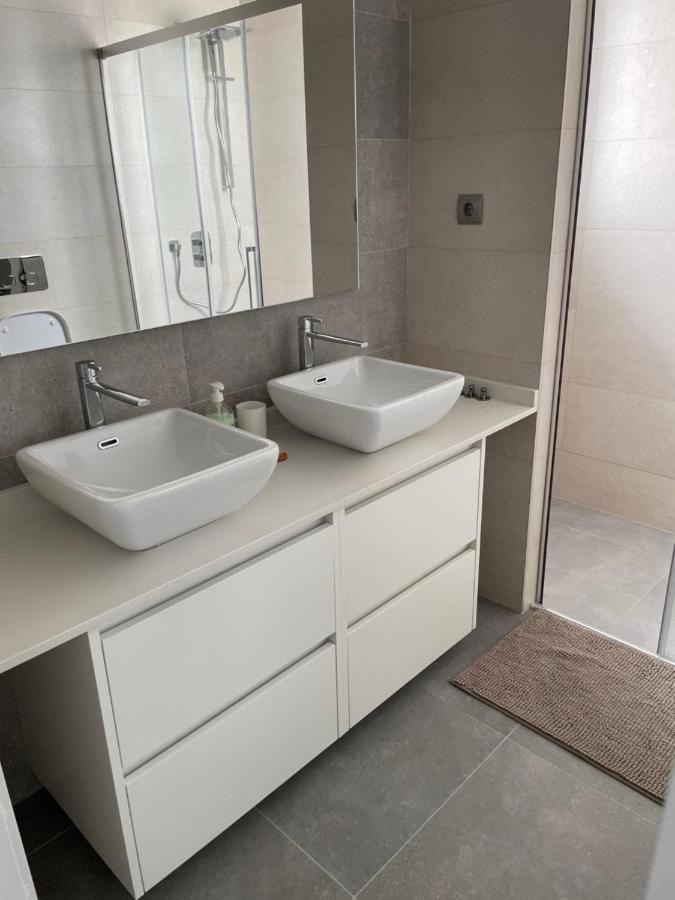 Modern 2 Beds Apartment In Алькайдеса Экстерьер фото